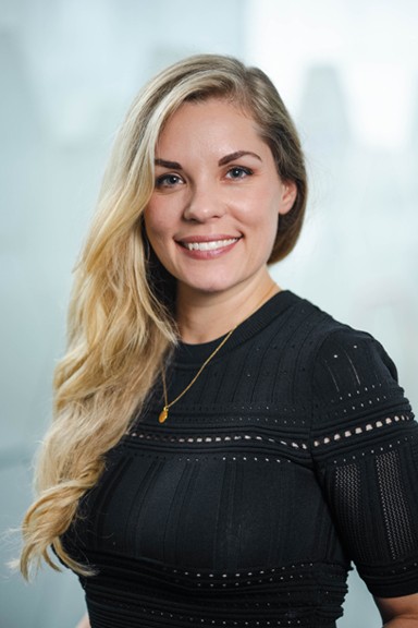 savvytec employee portrait of Delia Wolke, Head of Marketing & UI/UX