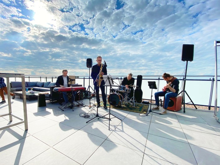 Feelgood Managers Image