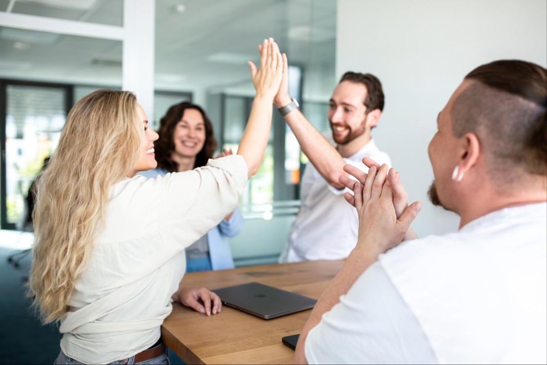 savvytec besteht aus Experten für individuelle Softwarelösungen und Datenstrategie Beratung.