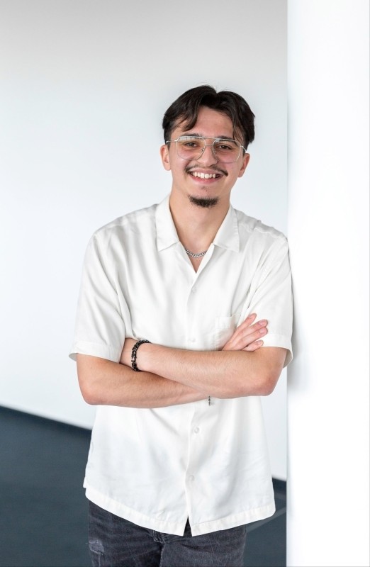 savvytec Mitarbeiterportrait von Rasim Osmani, Auszubildender