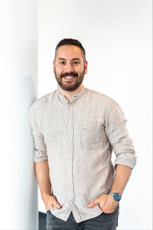 savvytec employee portrait of Samet Akyazi, Project Manager